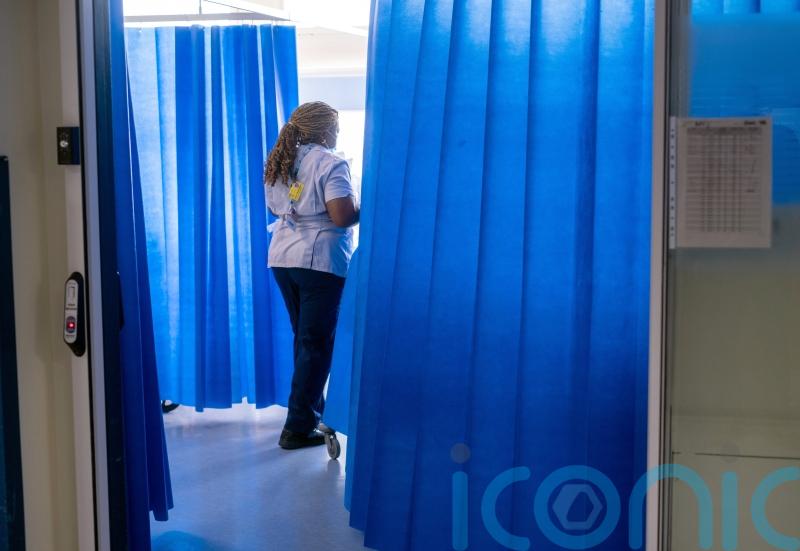 NHS waiting lists increase by almost 5% with 800,000 Scots languishing