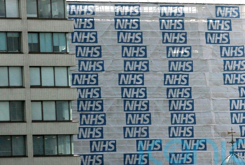 Hospitals told to have plans in place for collapse of Raac panels