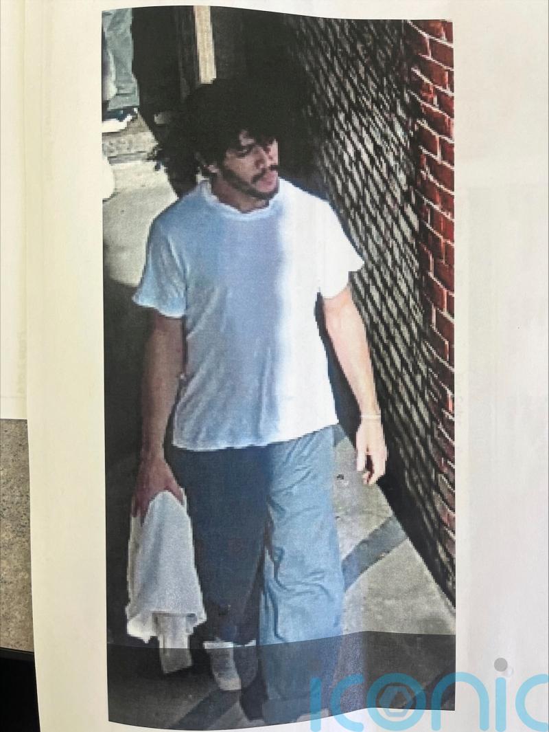 Authorities expand search area for killer who escaped prison