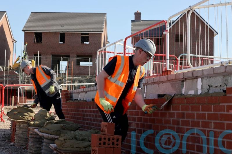 Builder Barratt reduced workforce by hundreds after Liz Truss’s premiership