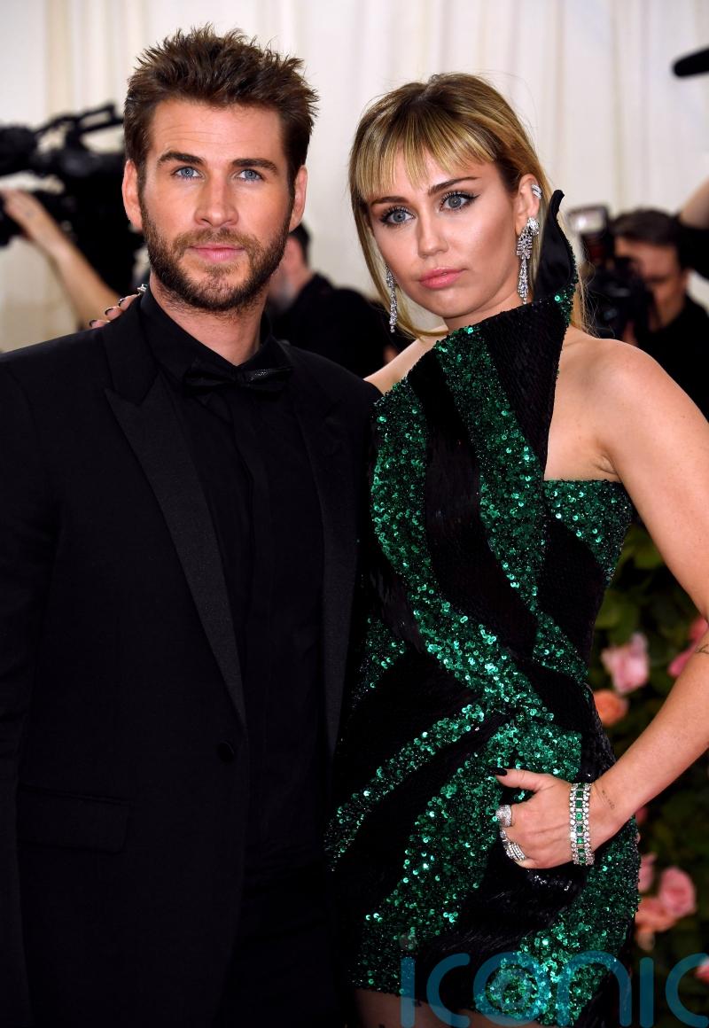Miley Cyrus decided to split with Liam Hemsworth on day of Glastonbury 2019 set