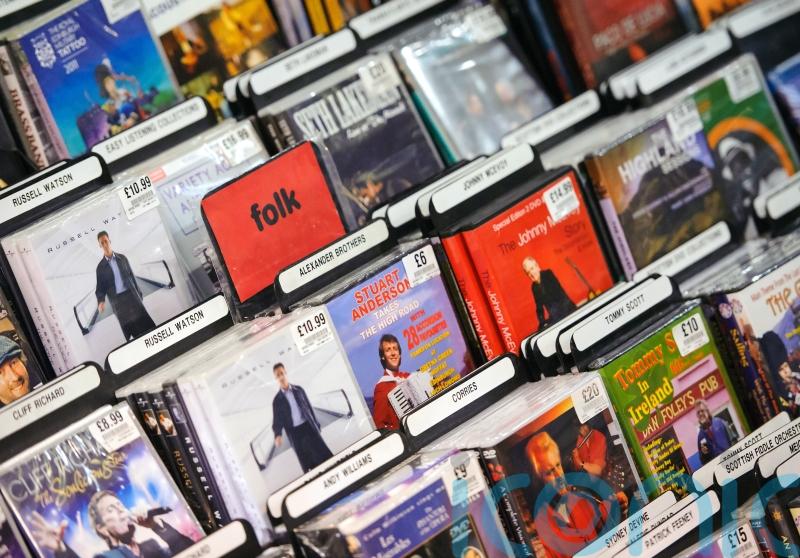 43% of musicians earn less than £14,000 a year, survey finds