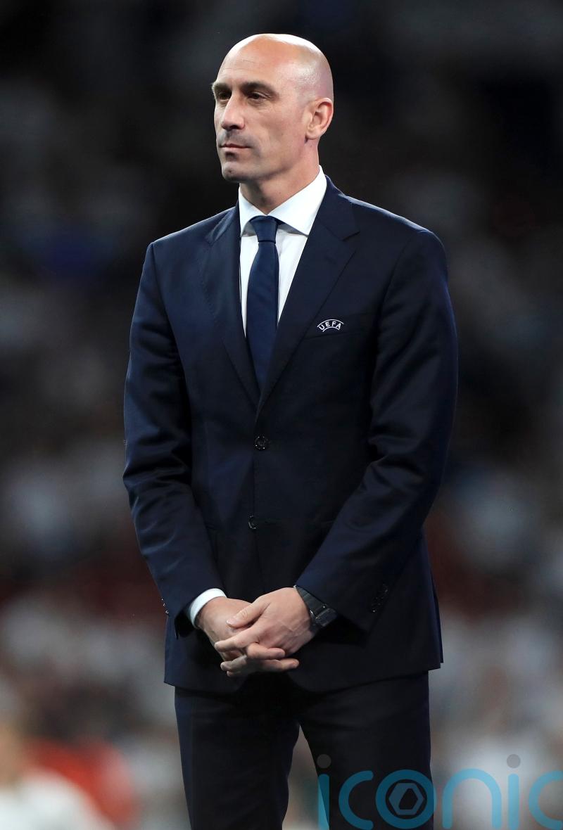 Luis Rubiales resigns as Spanish FA president over Jenni Hermoso kiss