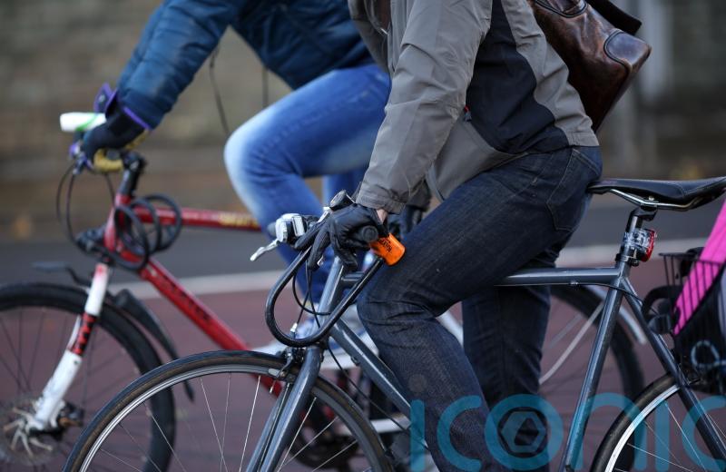 Government considering new laws to tackle dangerous cycling, says minister