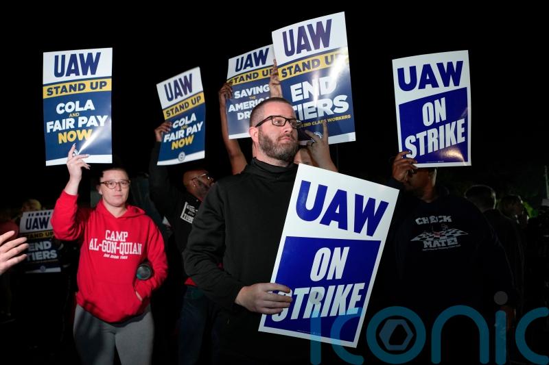 Workers begin historic strike at US car manufacturers
