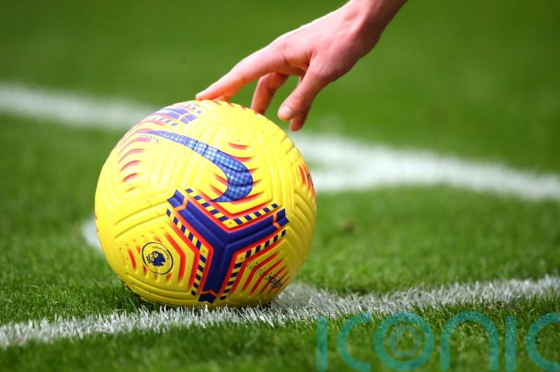 Wealdstone and Altrincham share spoils