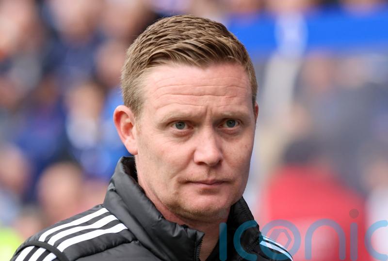 Barry Robson thinks it is too early to panic at Aberdeen despite loss at Hearts