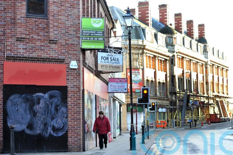 ‘Violent attacks on shop workers not being responded to by police’