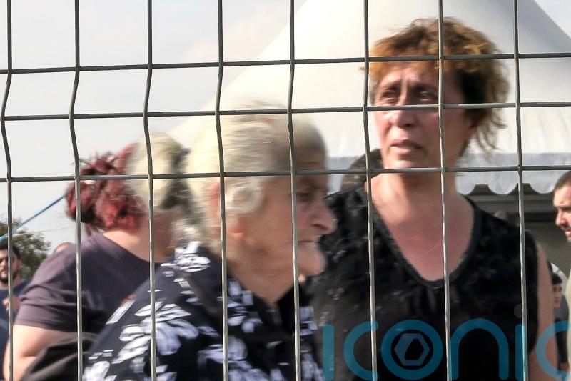Nagorno-Karabakh refugees arrive in Armenia after Azerbaijan military offensive