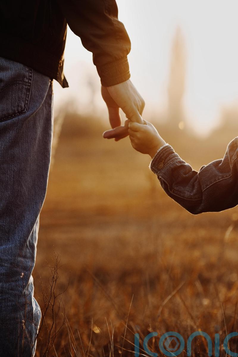 Most children in kinship care living with at least one grandparent, figures show