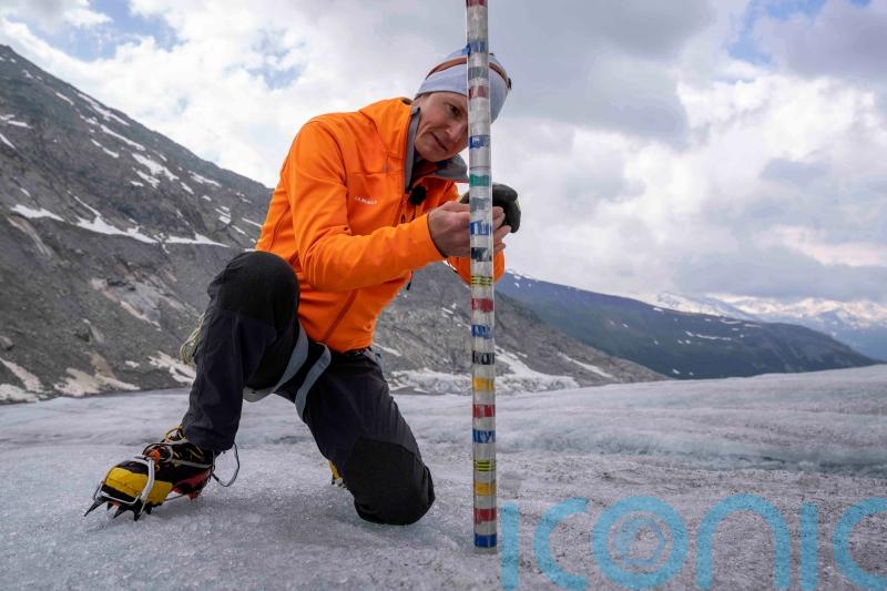 Swiss glaciers lost 10% of their volume in last two years, experts say