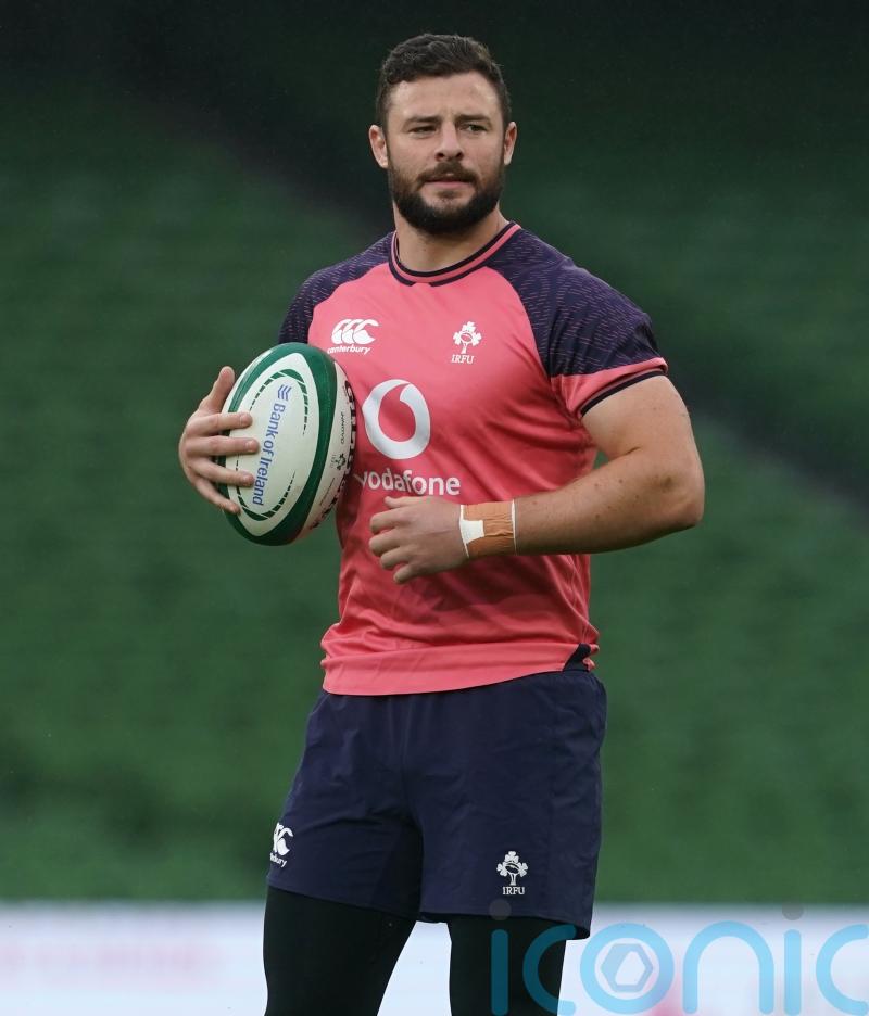 Robbie Henshaw waiting for chance due to form of Bundee Aki and Garry Ringrose