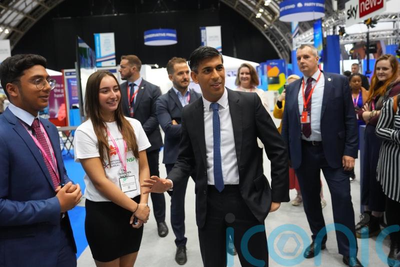 Rishi Sunak says he is ‘working the phones’ ahead of Euro 2028 host deadline
