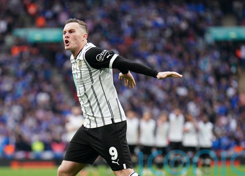 Macaulay Langstaff’s landmark goal helps Notts County beat Swindon