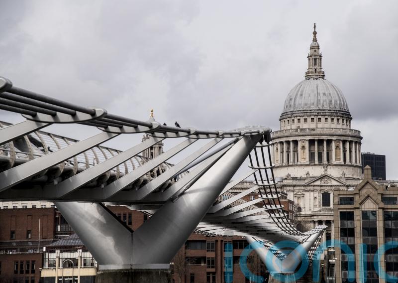 Millennium Bridge to shut for three weeks for urgent maintenance work