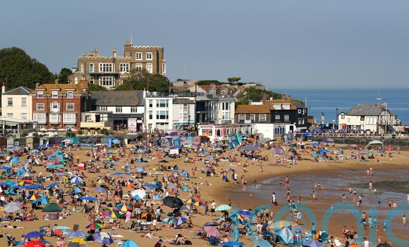 Britons urged to take precautions during ‘unusual’ warm spell this weekend