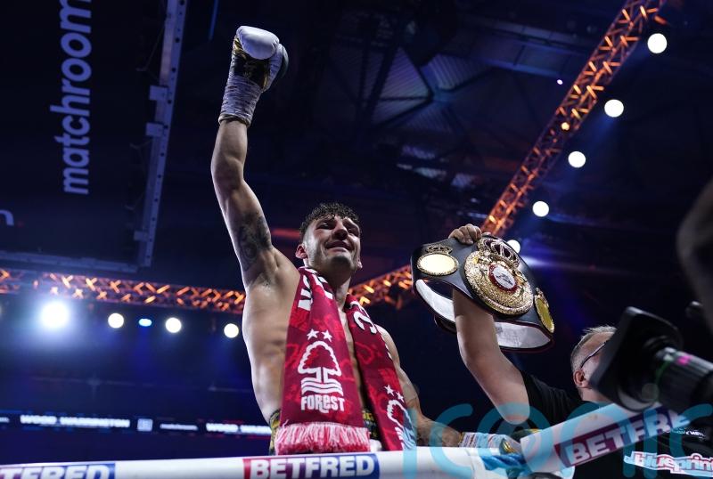 Leigh Wood stops Josh Warrington in seventh round to retain featherweight crown