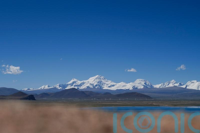 Two killed and two missing after avalanches hit Tibetan mountain