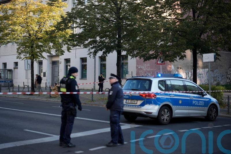 Synagogue attacked with firebombs as antisemitic incidents rise in Germany