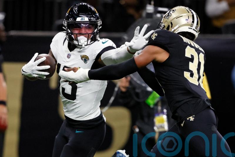 Jacksonville Jaguars survive fightback to see off New Orleans Saints