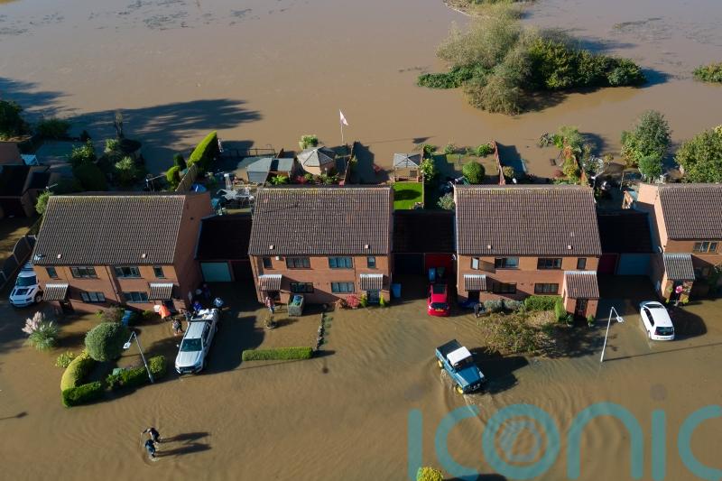 Households battling to make homes safe amid warning flooding could continue