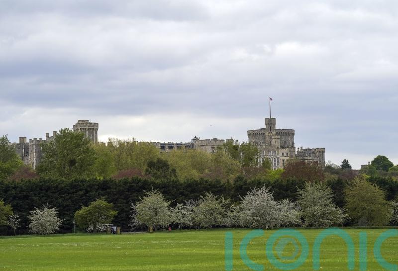Headteacher who helped young Ukrainian refugees to be honoured at Windsor Castle
