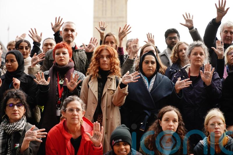 Vigil held in London to mourn children killed in Gaza