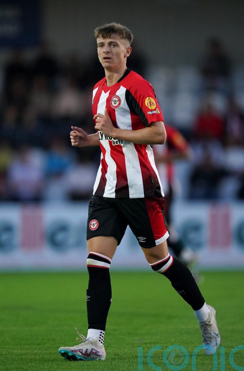 Exeter hit back to draw with Lincoln