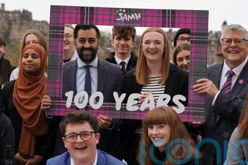 Yousaf vows to invest in mental health support as he meets young campaigners