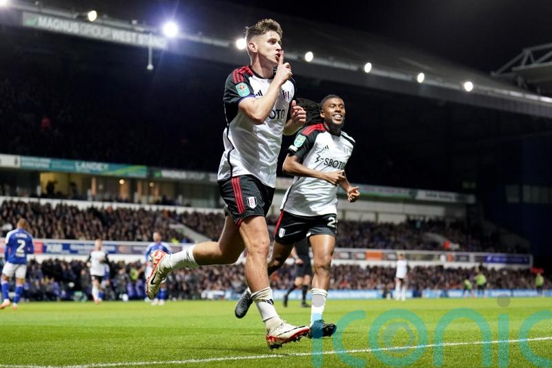 Fulham ease into quarter-finals with win at Championship high-flyers Ipswich
