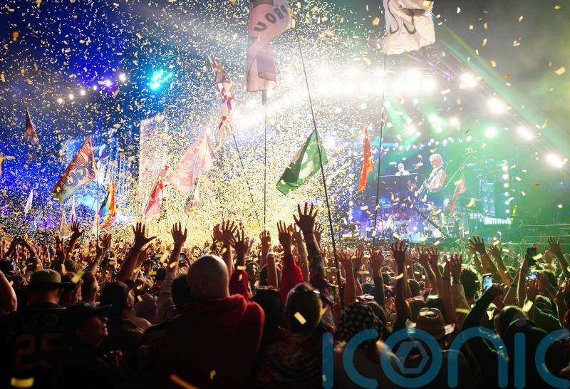 Glastonbury ticket sales pushed back by two weeks after registration issues