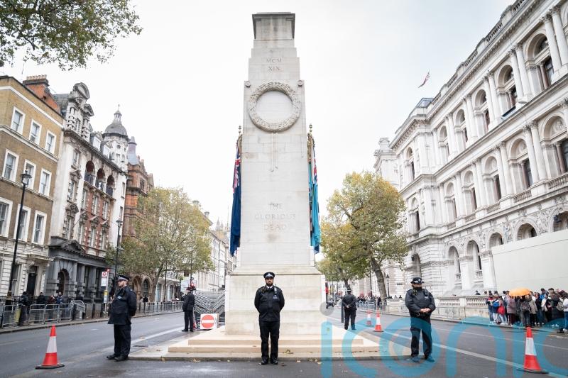 Almost 2,000 Met officers to be on duty in central London over weekend