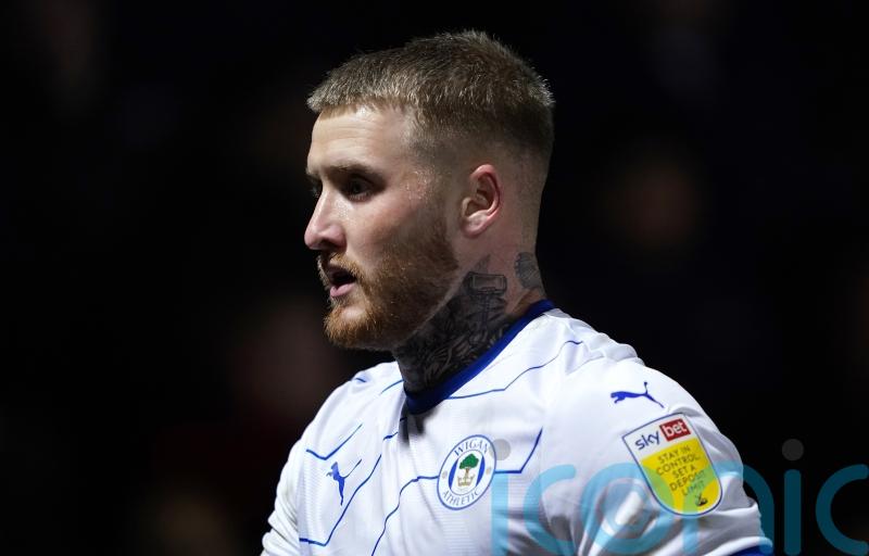 Stephen Humphrys misses penalty as Cheltenham hold Wigan