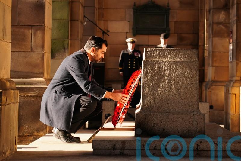 Humza Yousaf among dignitaries to lay Remembrance wreaths in Edinburgh