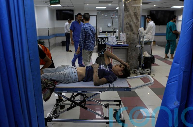 Palestinians call for evacuation of hundreds of patients from Gaza hospital