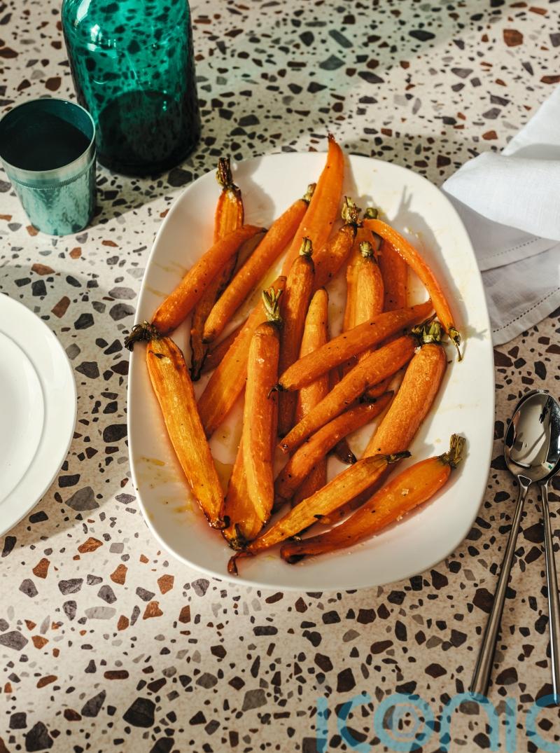 Air fryer honey roast carrots recipe