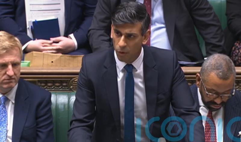 PM says he will stick to his plan on reducing inflation amid calls for tax cuts