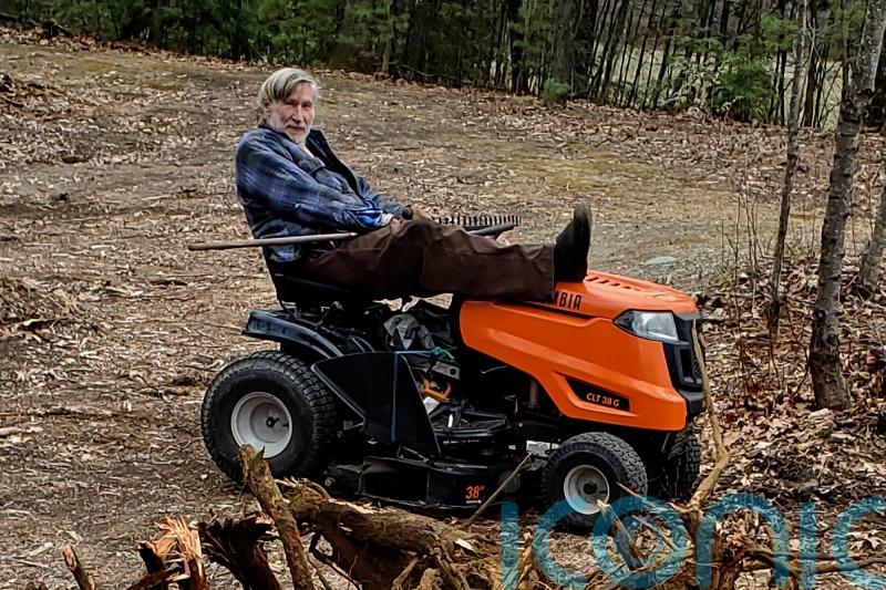 Caretaker leaves 3.8 million dollars in will to ‘shocked’ New Hampshire town