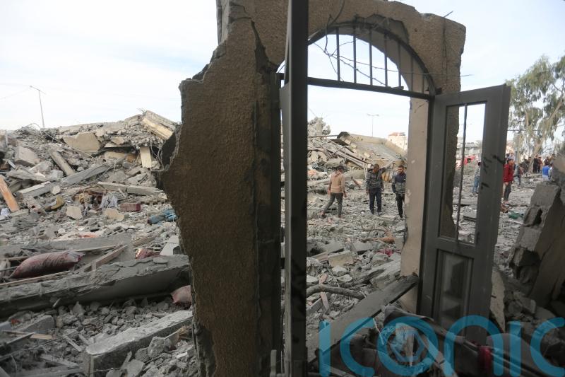 Aid groups ready to move in when Gaza ceasefire begins