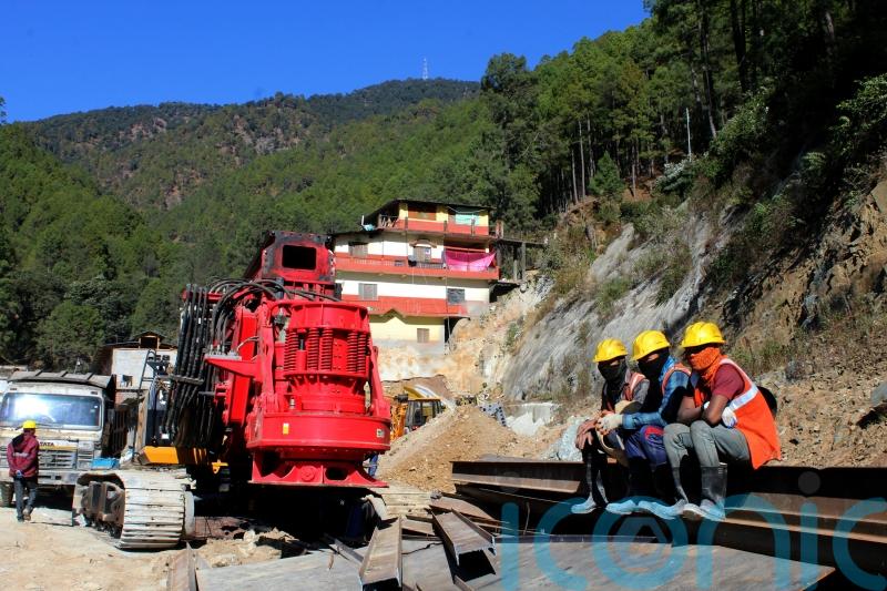 Rescue of 41 workers from collapsed tunnel in India face new delay