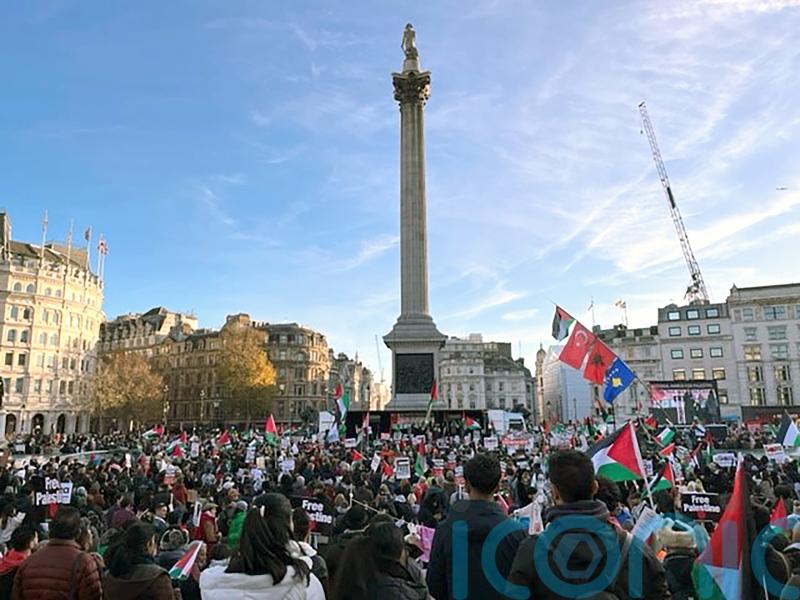 Met Police investigates ‘verbal abuse against GB News journalist’ at protest