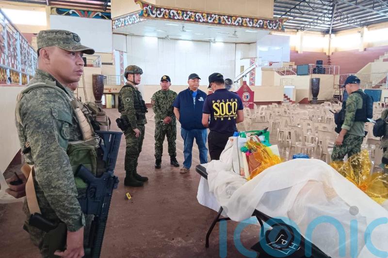 Philippine president blames foreign militants for blast that killed four at Mass