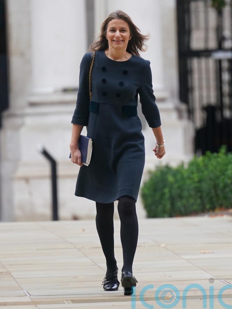 Culture Secretary says &pound;15 rise in BBC licence fee would be &lsquo;high&rsquo;