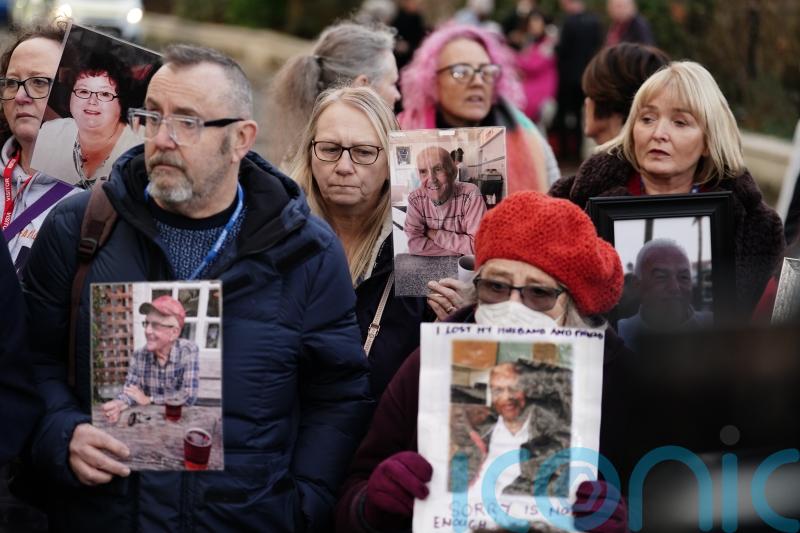 Bereaved families say Sunak’s evidence to Covid inquiry was ‘pathetic’