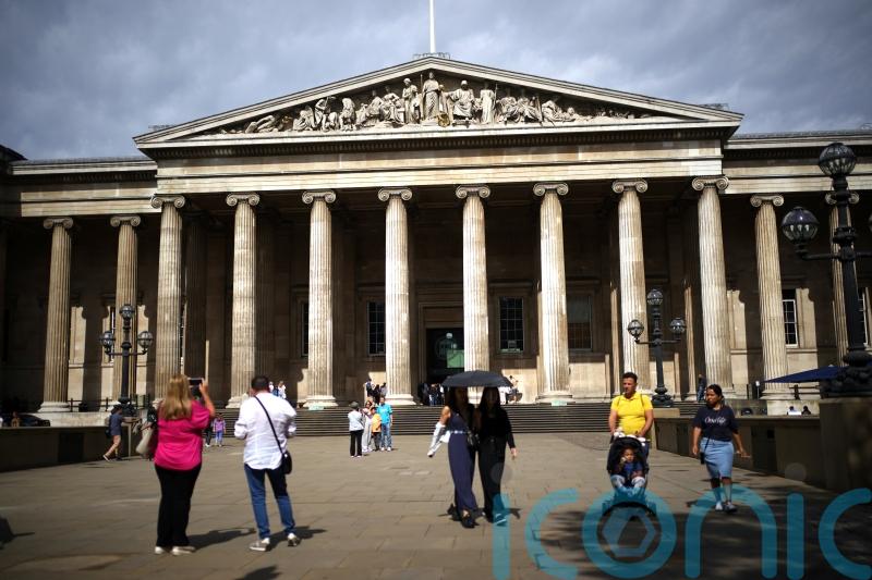 British Museum deputy director Jonathan Williams to leave after theft inquiry