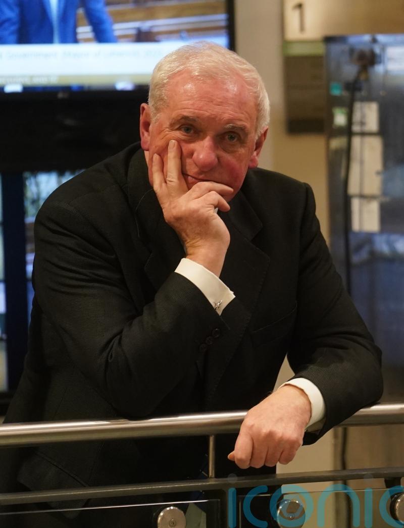 Bertie Ahern ‘hoping and praying’ for resolution to Stormont talks