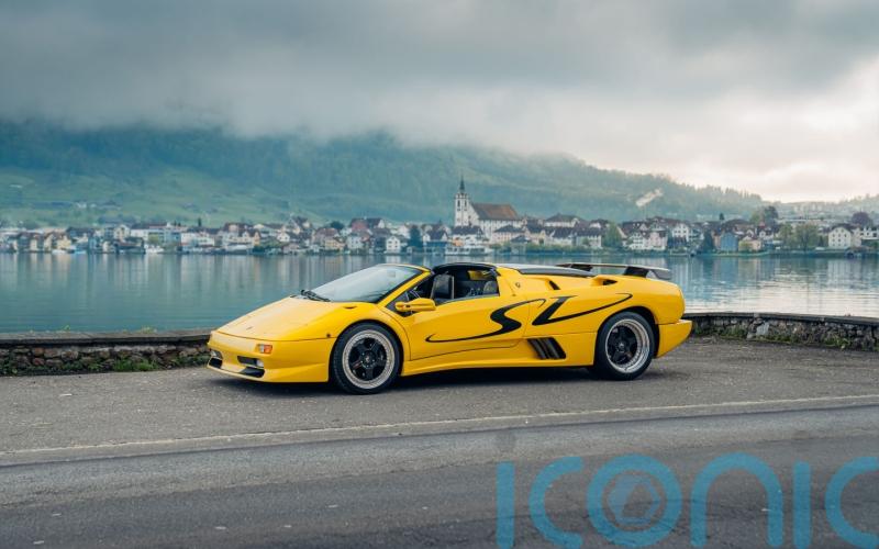 One-of-two Lamborghini Diablo SV Roadster heading to auction
