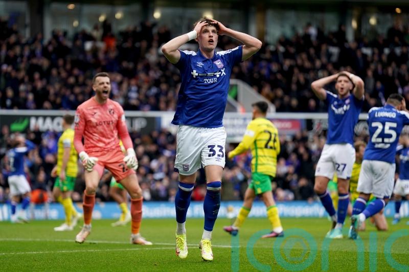 Rival managers have differing views after Ipswich and Norwich share the points