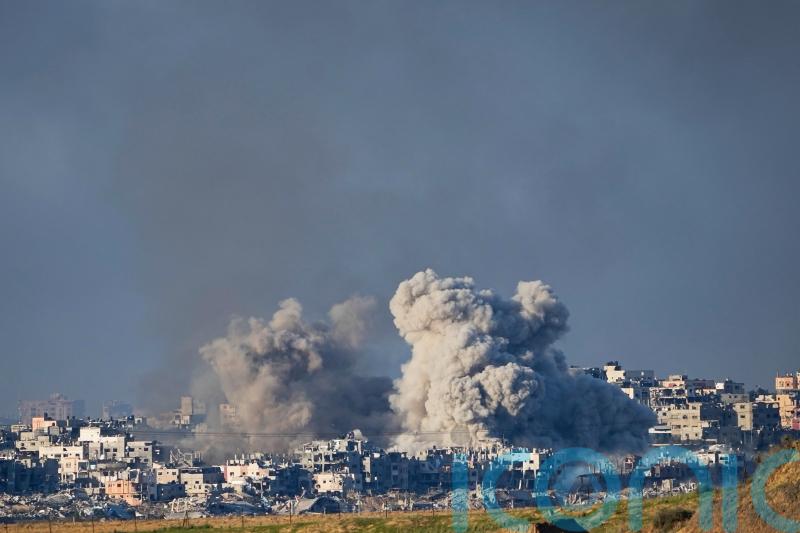Cameron adds to growing pressure on Israel with ‘sustainable ceasefire’ call