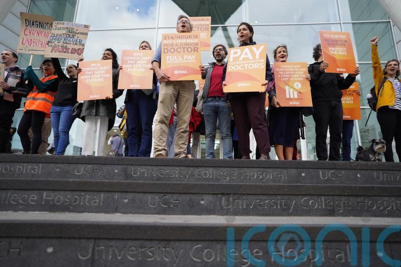 Junior doctor strikes will have ‘significant impact’ on patient care – No 10